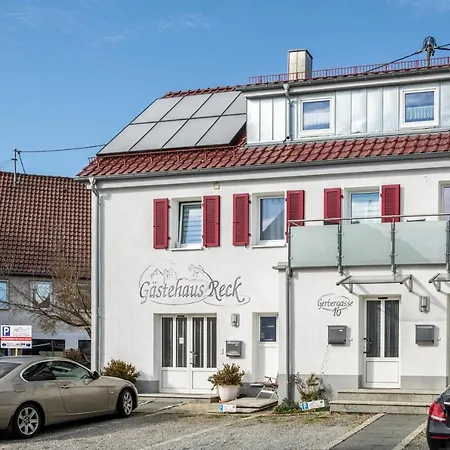 Apartment Reck *