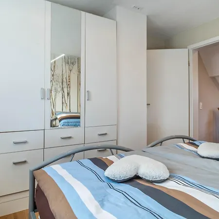Apartment Reck